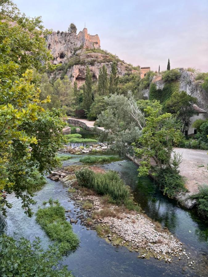 Appart " La Rue Des Roues", A Fontaine-De-Vaucluse Exterior foto